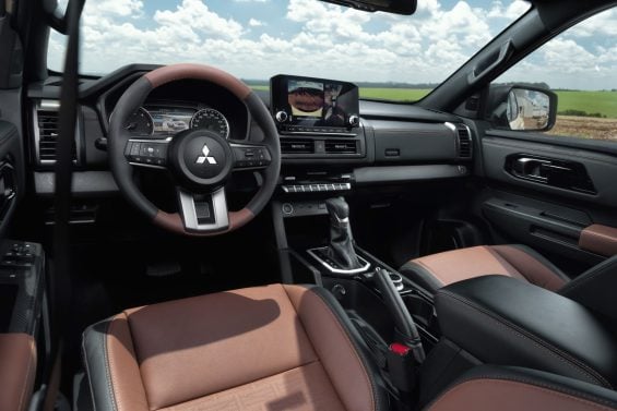 Mitsubishi Triton Terra (9)