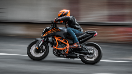 KTM diminui tamanho de seus motores e lança versões 350