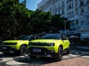 Jeep Avenger teaser verde frente parado (4)