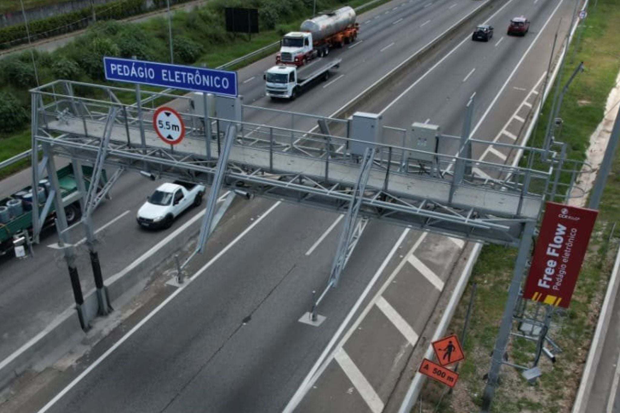 Governo perdoará 3 milhões de multas por não-pagamento do free flow; veja quem será beneficiado