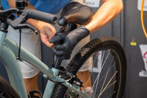 Bike fit, capacete e manutenção: o básico a se saber antes de pedalar