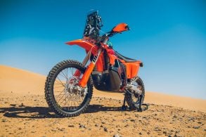 MY27 KTM 450 RALLY REPLICA (1)