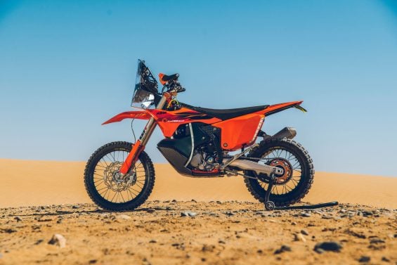 MY27 KTM 450 RALLY REPLICA (4)