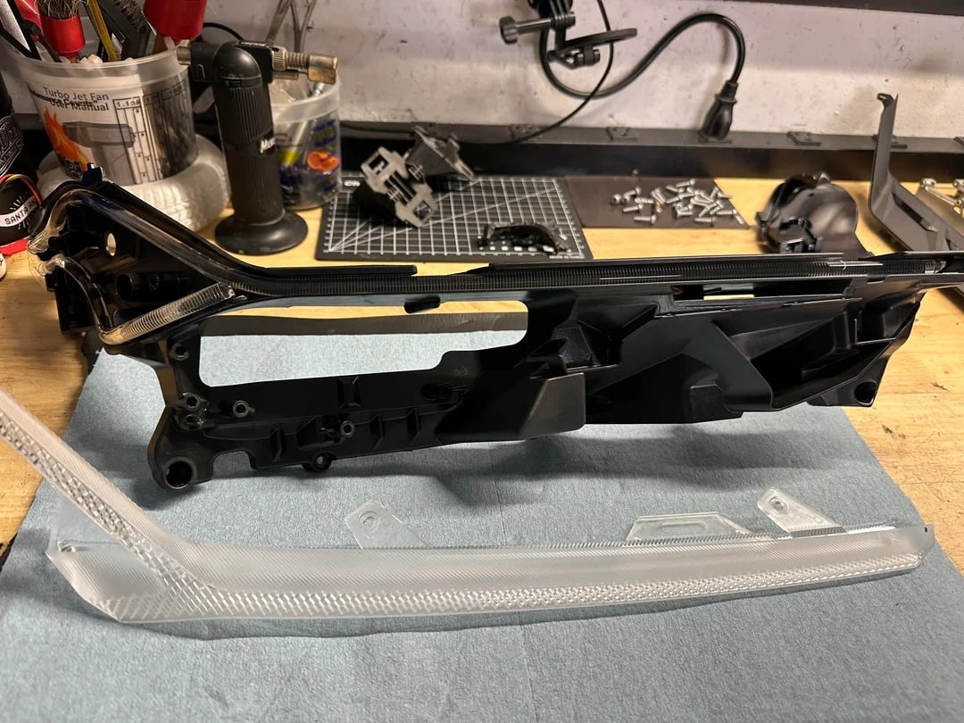 Farol amarelado em lamborghini urus gera polêmica e custo de R$ 34 mil (6)