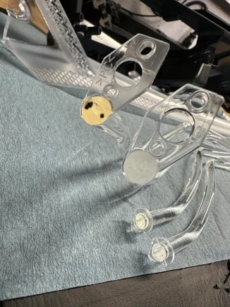 Farol amarelado em lamborghini urus gera polêmica e custo de R$ 34 mil (8)