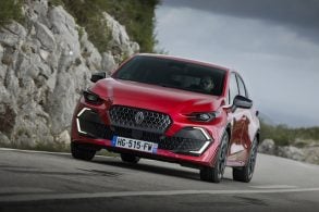 Clio Techno Eco G 120 hp EDC