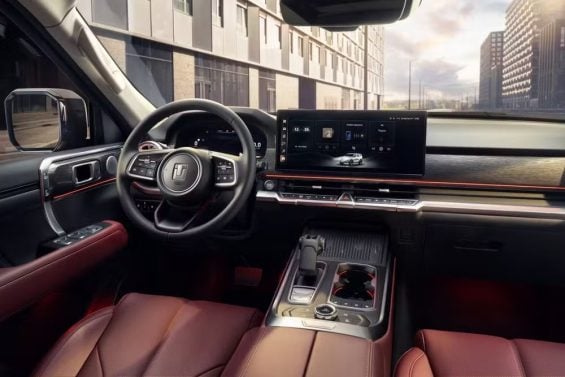 gwm tank 400 interior