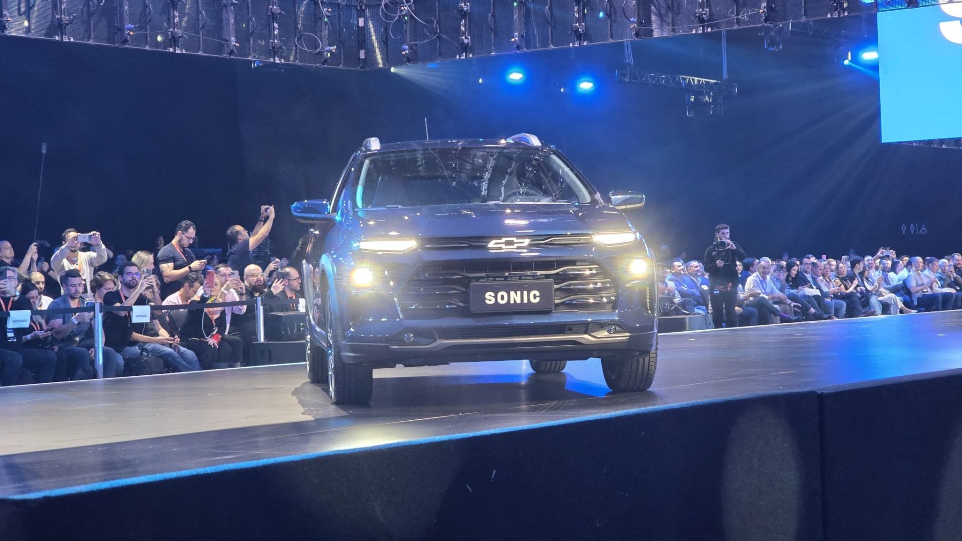 Chevrolet Sonic 2027 (5)