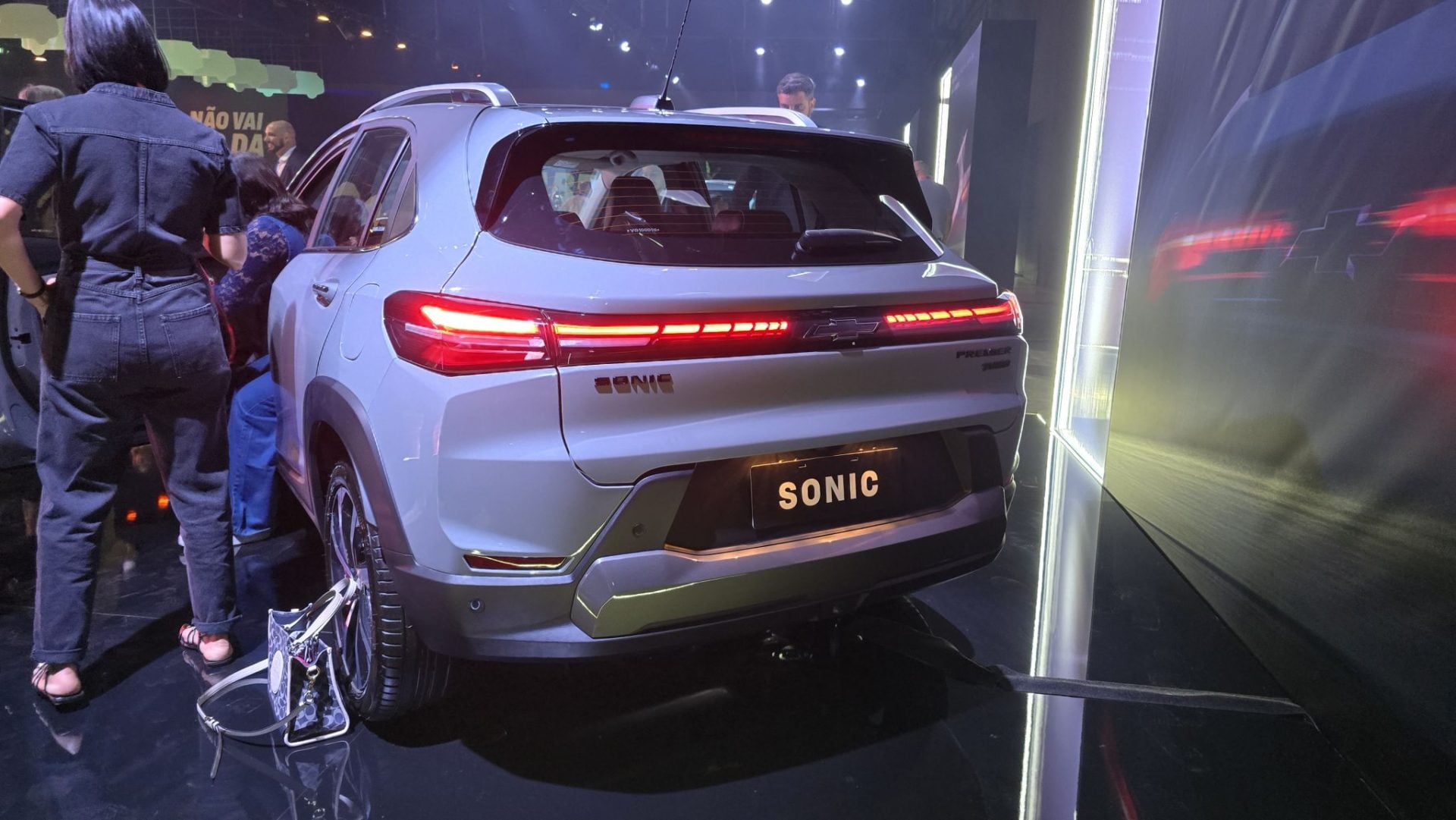 Chevrolet Sonic 2027 (13)