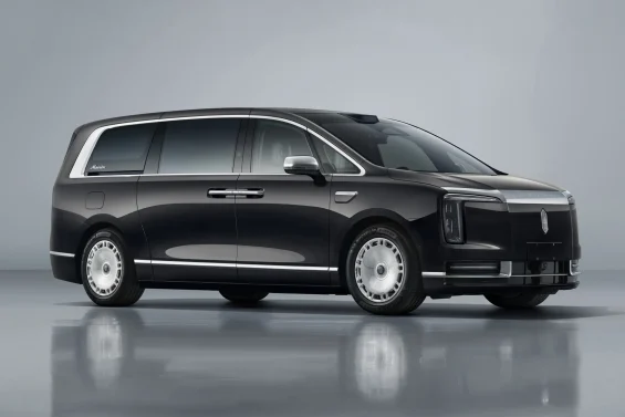 Nova Maextro V800 é o cruzamento entre um Rolls-Royce e uma minivan chinesa