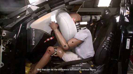 Tesla Vision agora utiliza IA para prever acidentes antes do impacto físico (1)