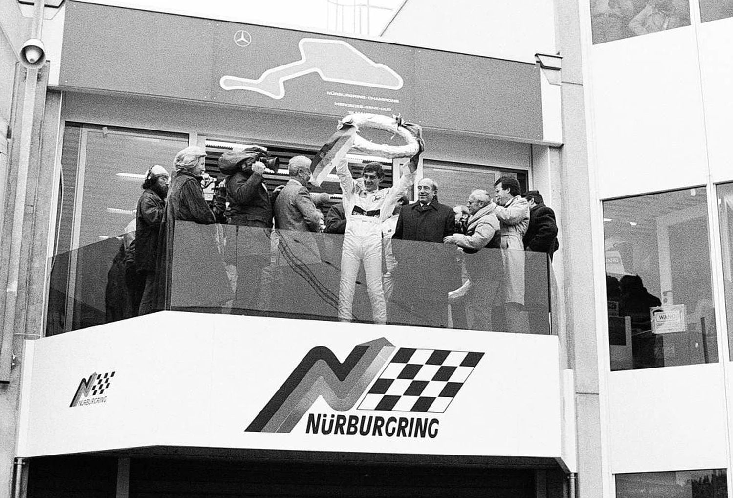 SENNA MERCEDES NURBURGRING