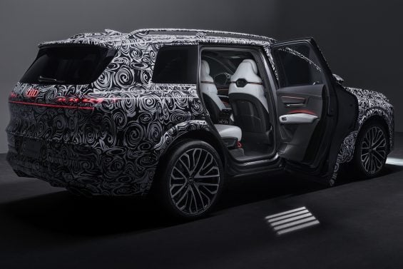 Audi prepara “super SUV” para desbancar rivais alemãs em 2026; veja fotos