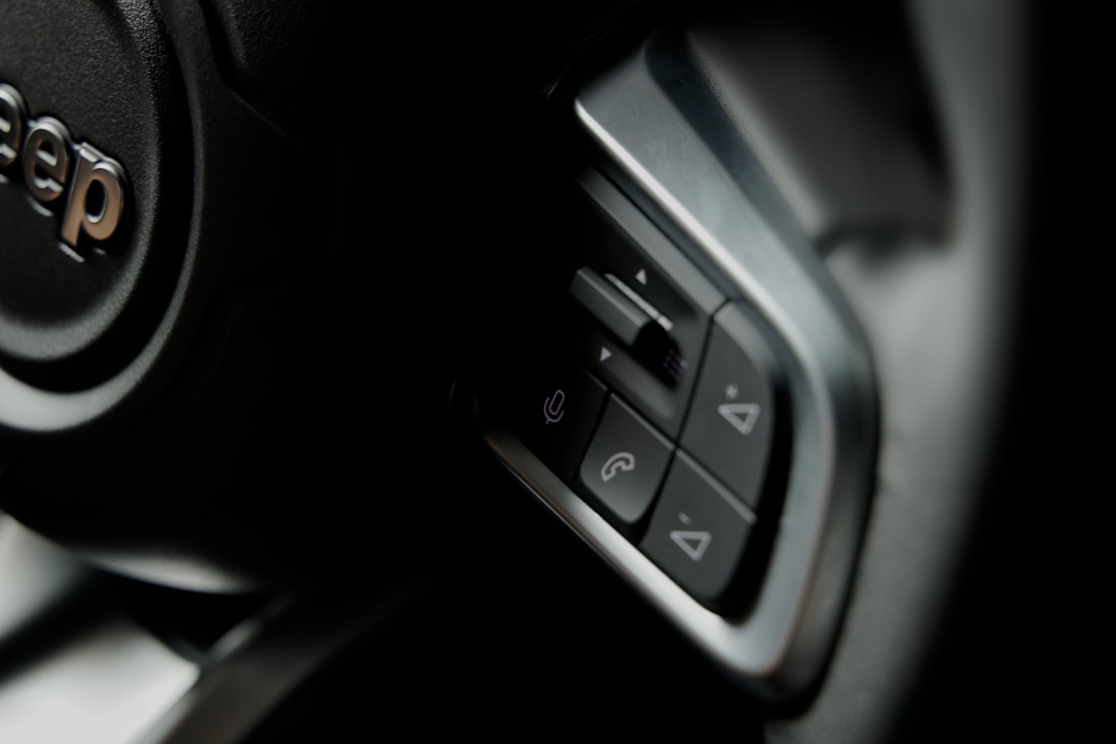 Interior Jeep Avenger nacional 7