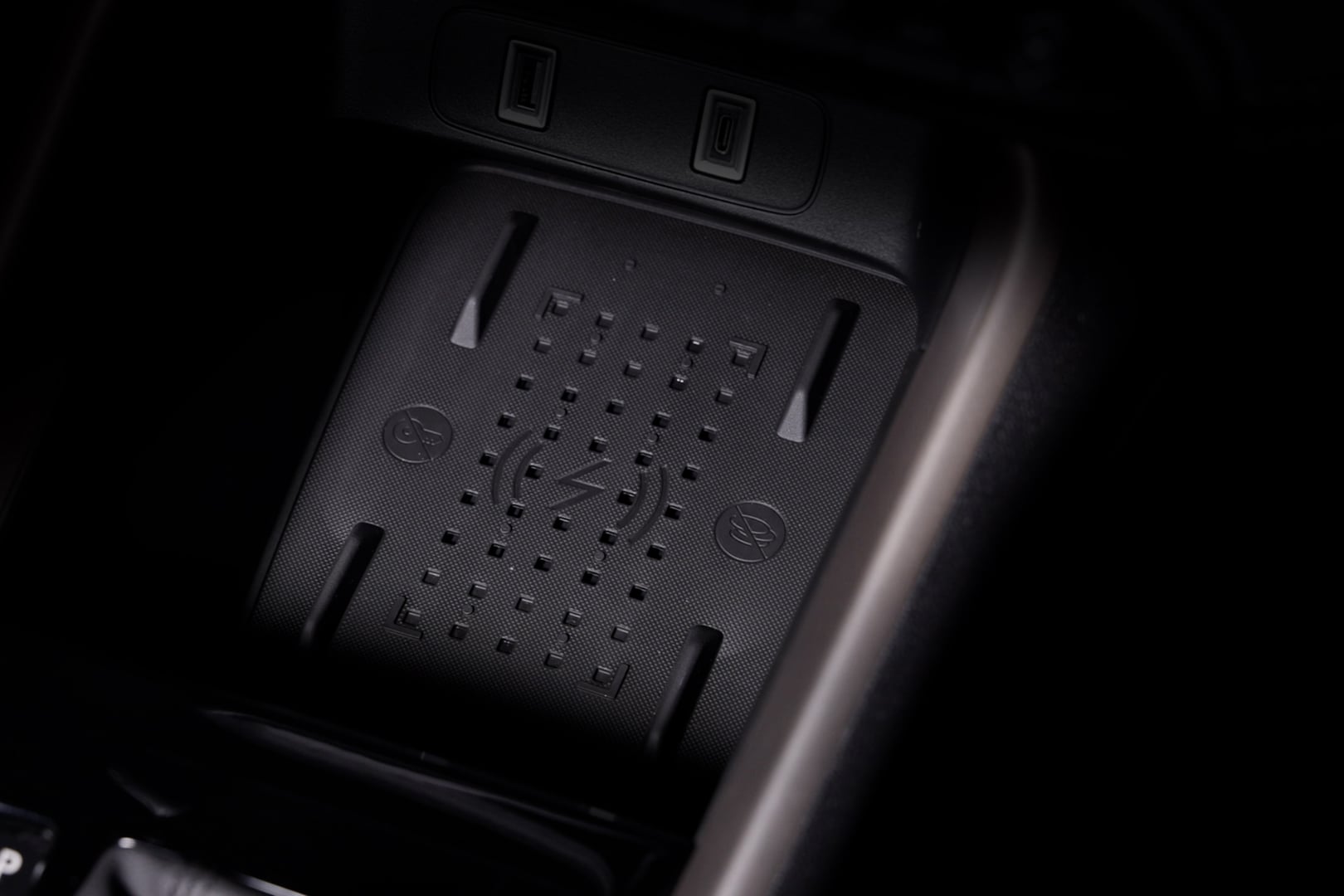 Interior Jeep Avenger nacional 10