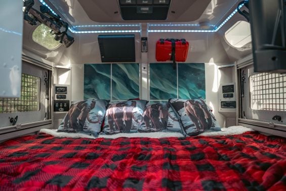 XLE mammoth overland 7