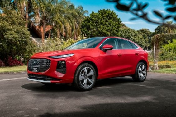 medium Q3 Sportback 4 e2315c6fe1