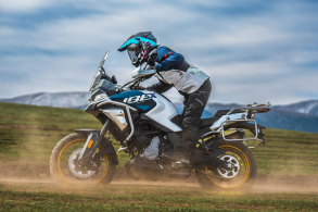 CFMoto Ibex 700