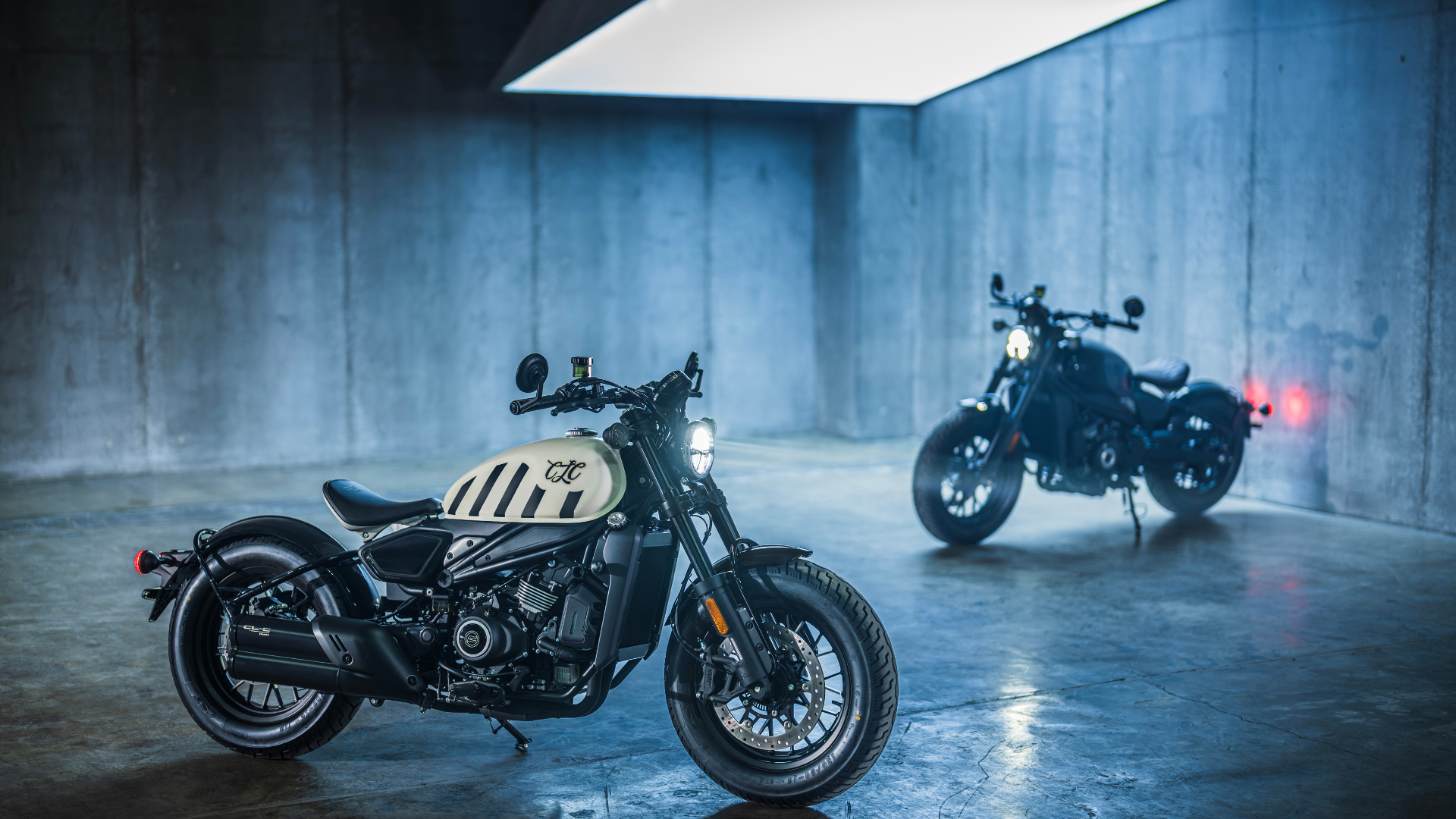CFMoto CLC 450 Bobber