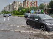 Bucharest,,Romania ,9th,Jun,,2025:,Cars,Drive,On,A,Heavily