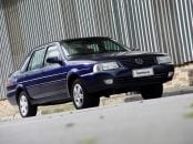 volkswagen santana 2005 azul frente parado