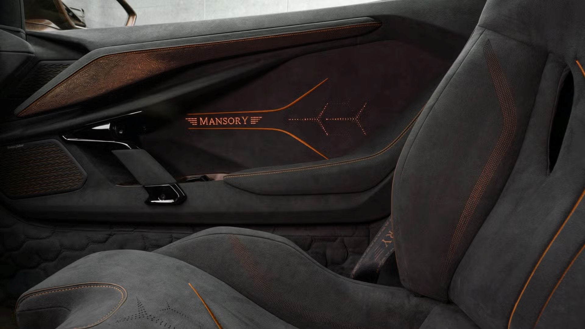 Mansory Carbonado X Damasco 9