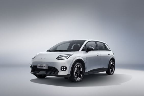 GAC Aion UT entra em pré-venda e terá autonomia maior que BYD Dolphin