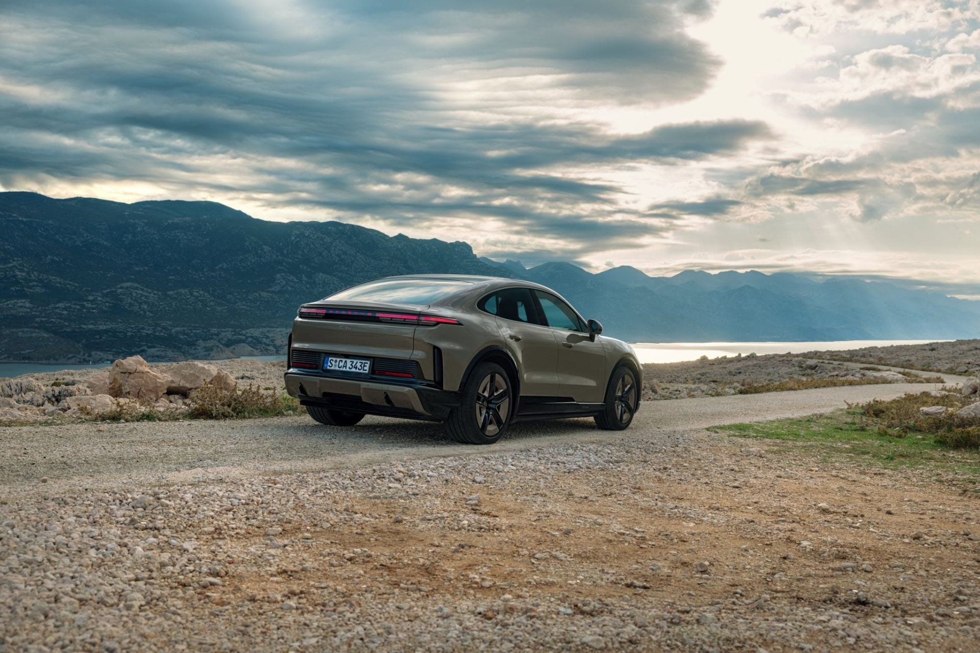 Novo Porsche Cayenne Electric é apresentado ao mercado brasileiro (5)