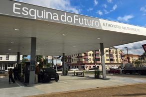 Brasil inaugura primeiro carregador ultrarrápido de 480 kW para carros elétrico