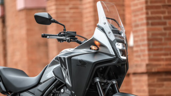 Honda NX500 (2)