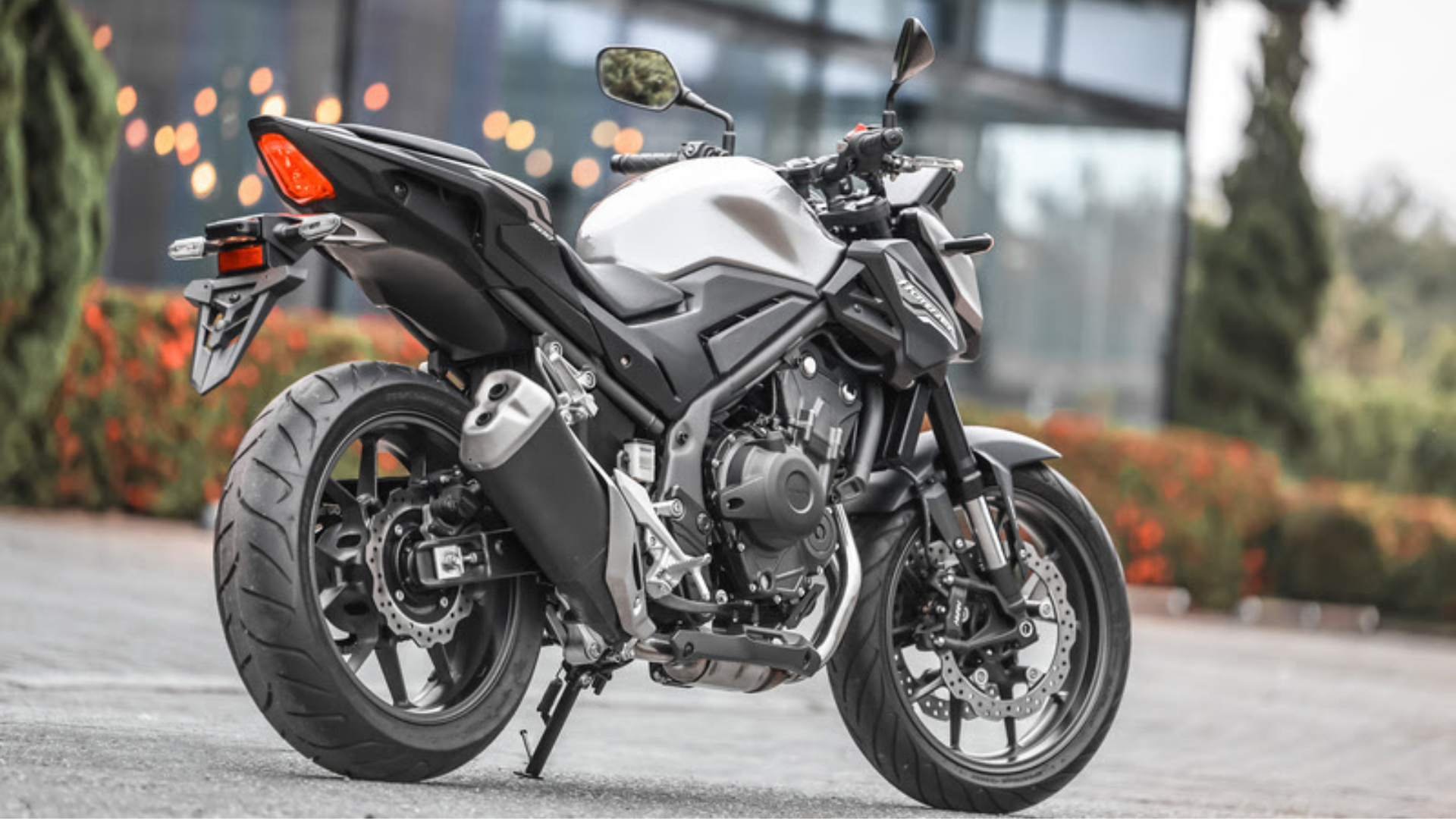Honda CB500 Hornet (2)