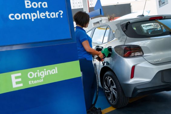 Reunião sobre aumento do etanol na gasolina para 32% é cancelada em cima da hora pelo governo