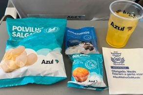 comida aviao capa snack azul 2019