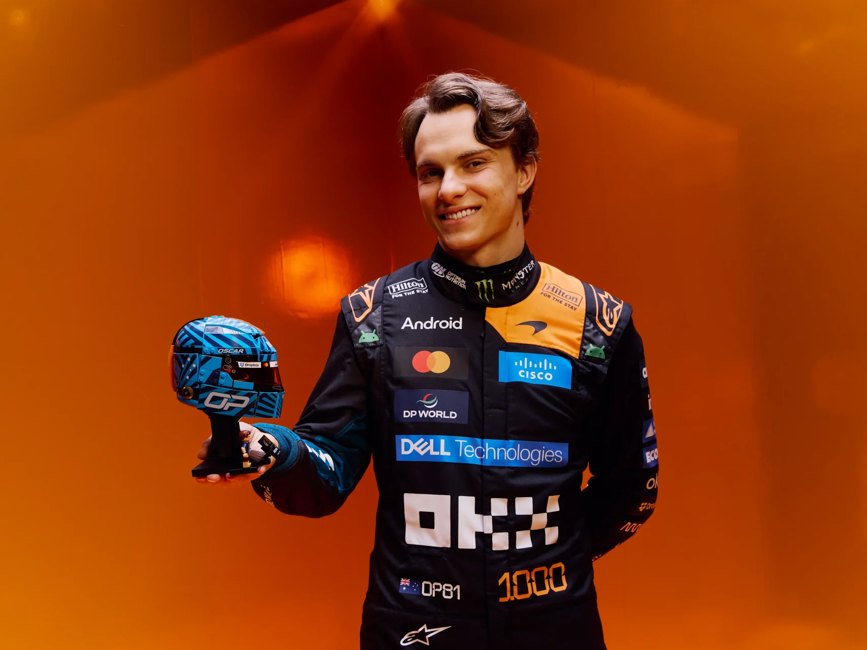 oscar piastri lego capacete