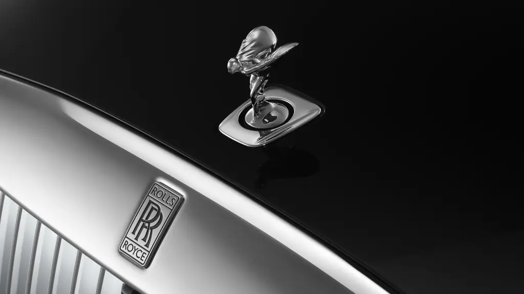 Rolls Royce atualiza Spectre e amplia autonomia do cupê elétrico de luxo 8
