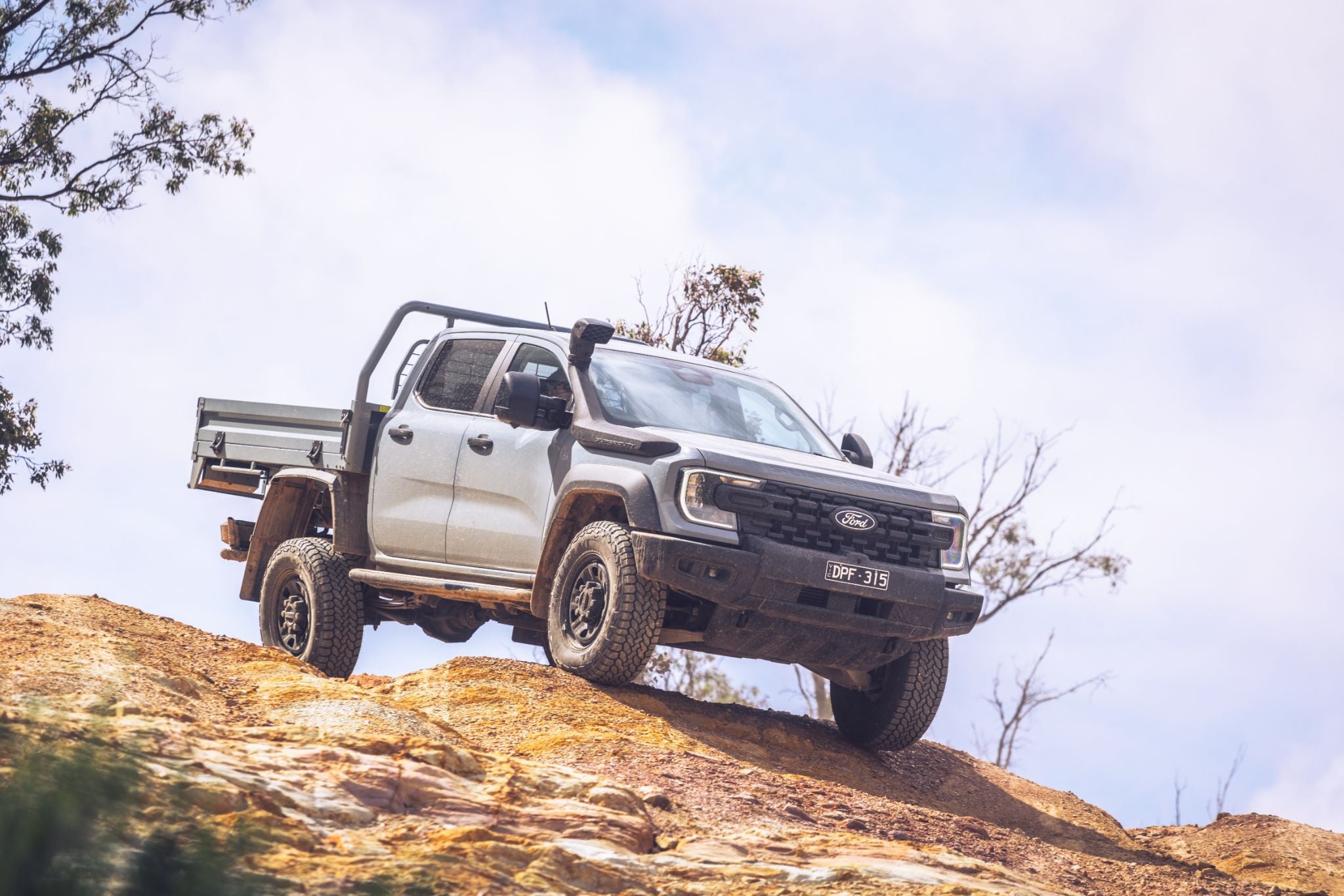ford ranger super duty double cab cinza frente