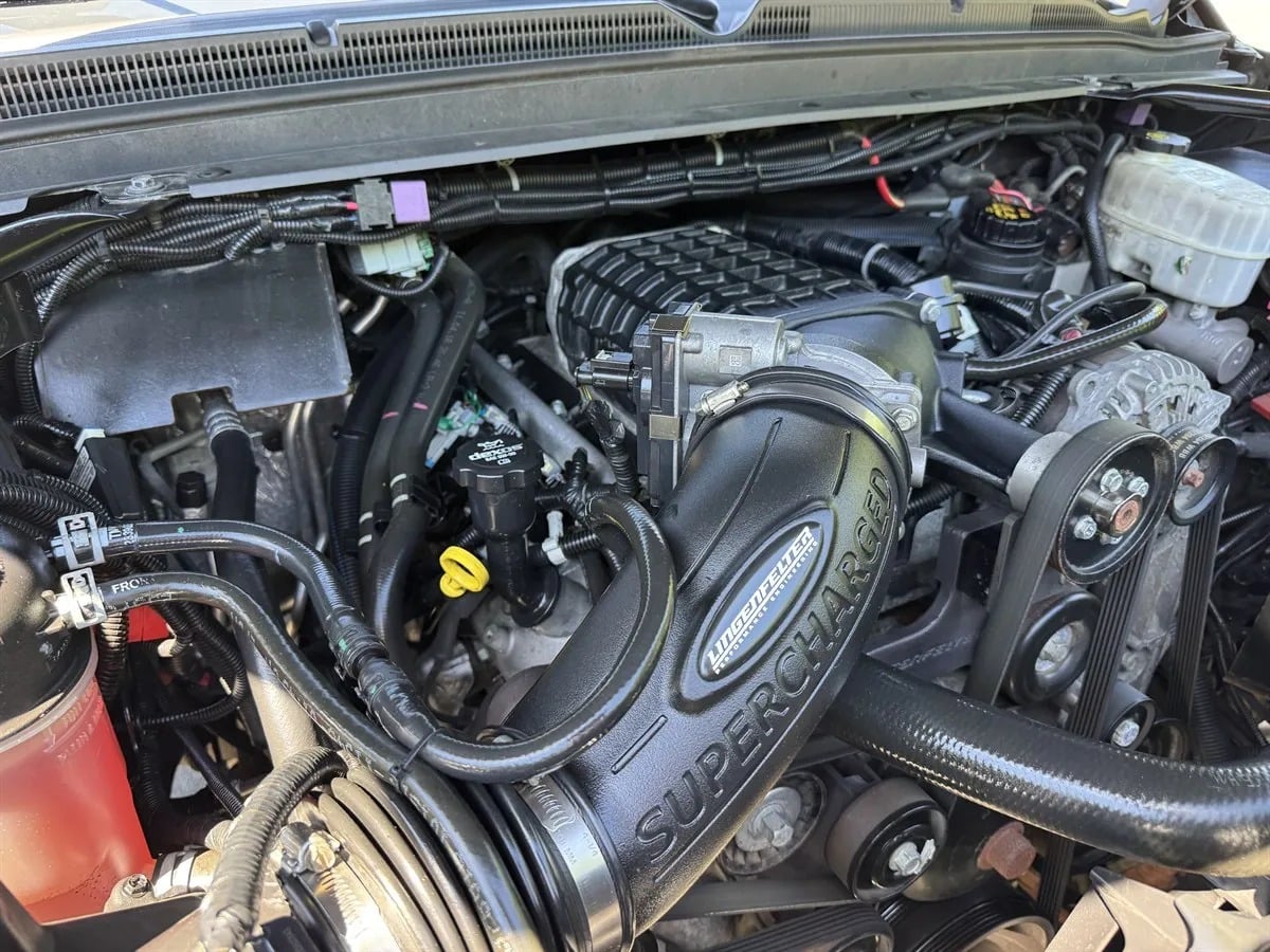 frota-exclusiva-do-servico-secreto-dos-eua-com-motor-lingenfelter-vai-a-leilao-5.jpg