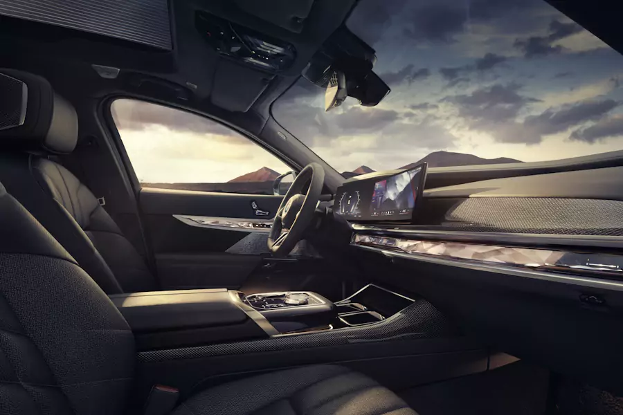 bmw i7 m70 interior e design