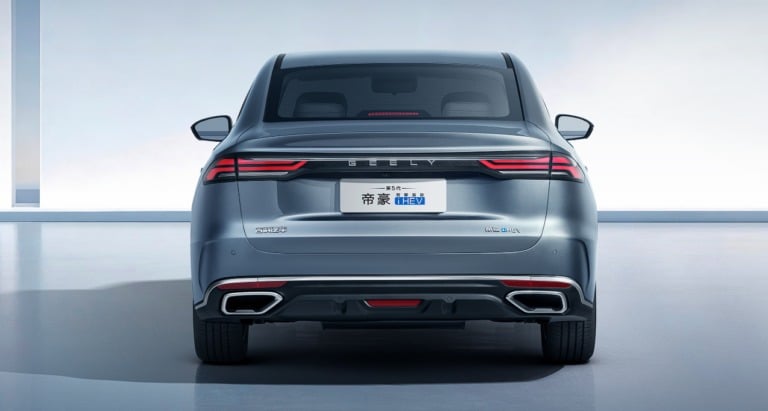 Geely lança Emgrand i HEV (2)