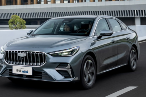 Geely lança Emgrand i HEV (3) (1)