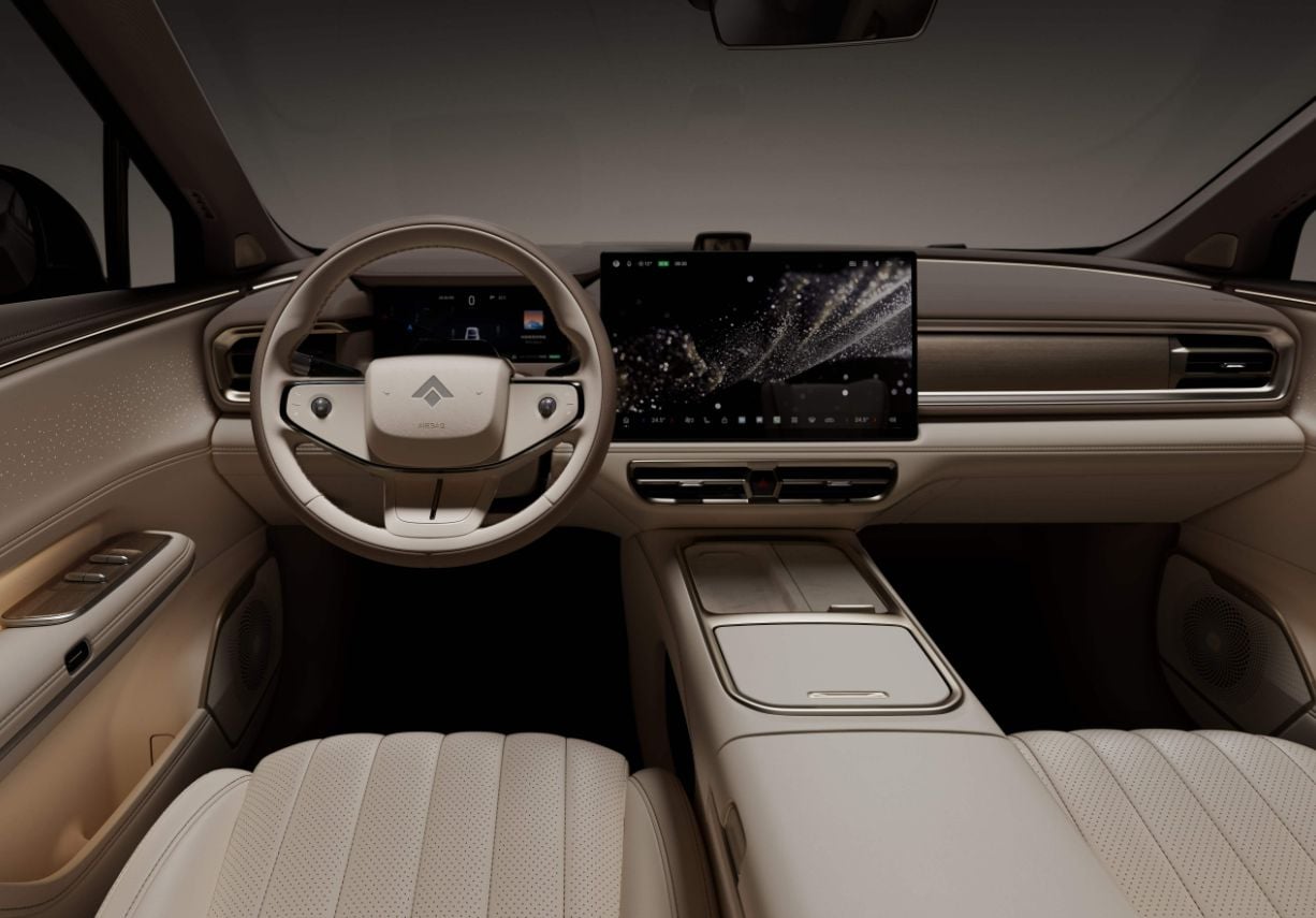 GAC HYPTEC S600 2027 VINHO PAINEL