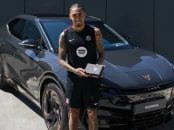 raphinha carro Cupra Tavascan VZ Barcelona