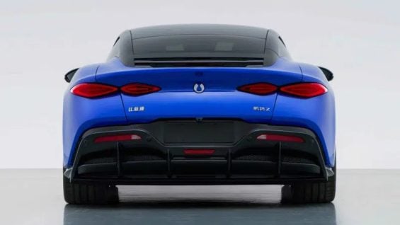 Roadster Denza Z com capota rígida (1)