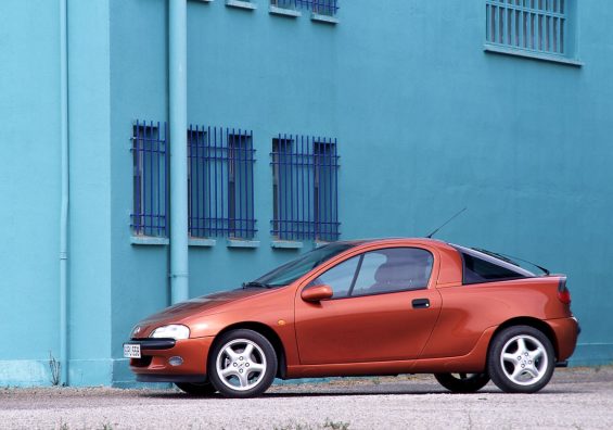 Chevrolet Tigra: o esportivo engraçadinho que virou mico