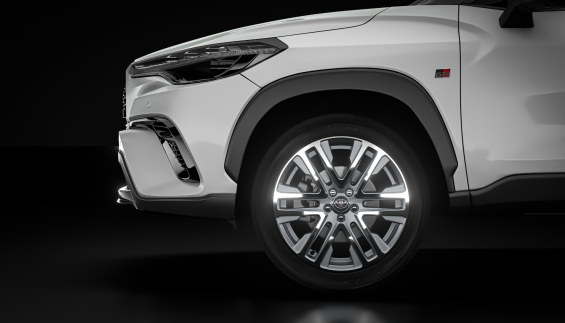 Toyota Corolla Cross GR Sport 2027 branco lunar roda