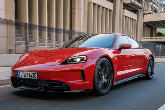 Porsche Taycan ganha simulador de marchas e som de motor customizado