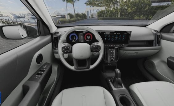 Hyundai i20 Platinum TGDI interior painel