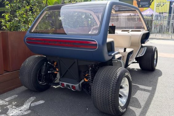 WHERE DO WE SIGN #Genesis #BoxBuggy #PistonHeads 3 WHERE DO WE SIGN #Genesis #BoxBuggy #PistonHeads 3