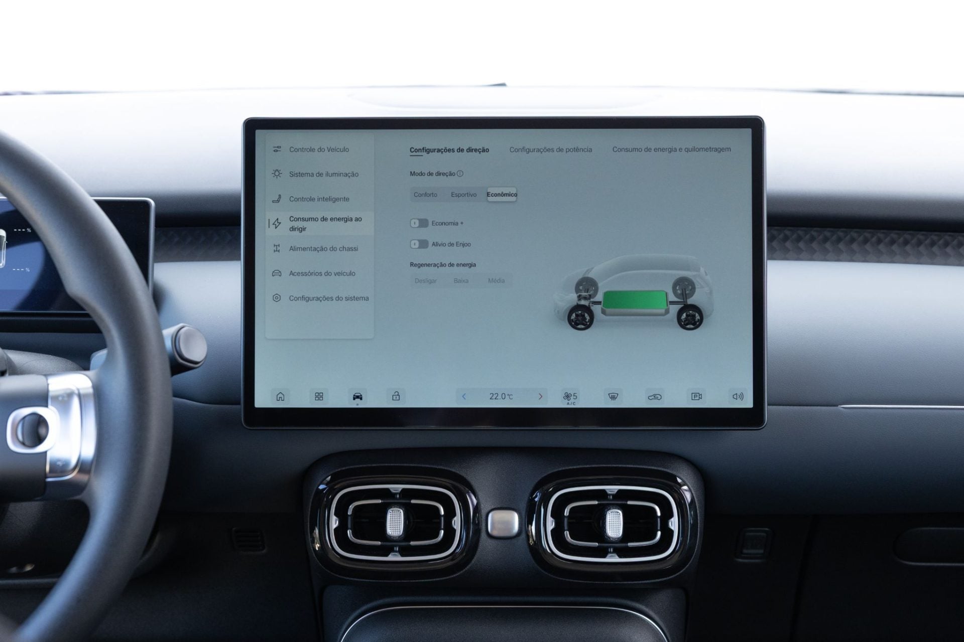 GAC Aion UT Premium interior painel central multimídia regeneração bateria