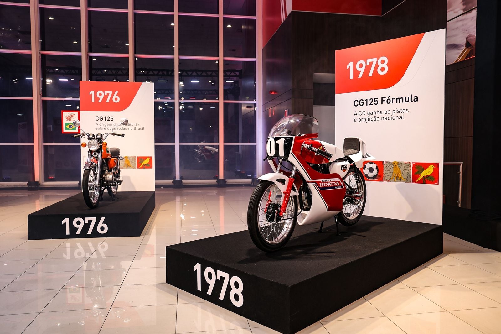 primeira geracao da Honda CG 1976 e versão de corrida primeira geracao da Honda CG 1976 e versão de corrida